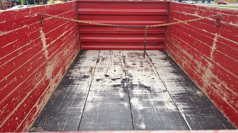 Image 8/8