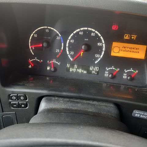 Image 3/24