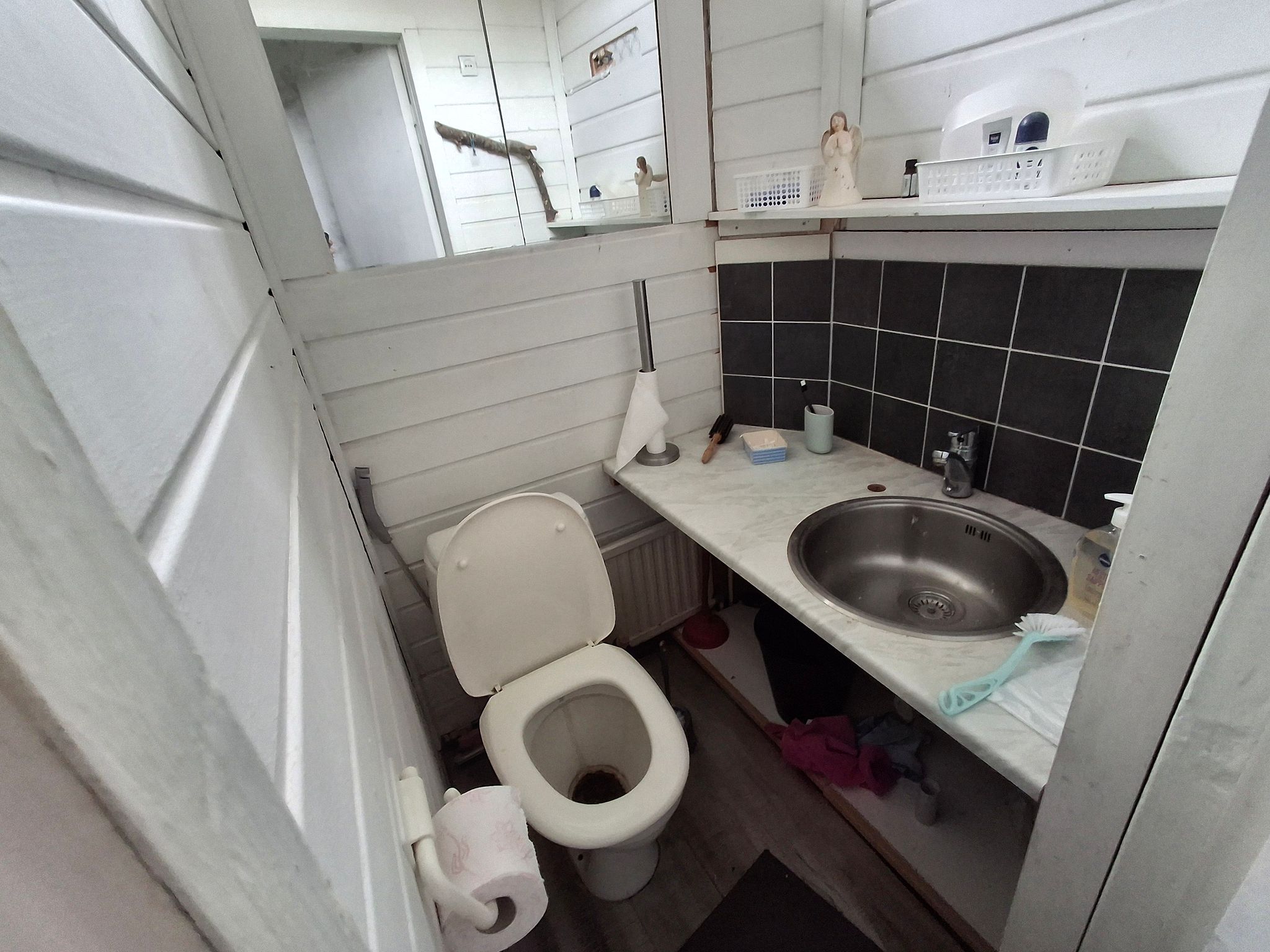 Image 11/36