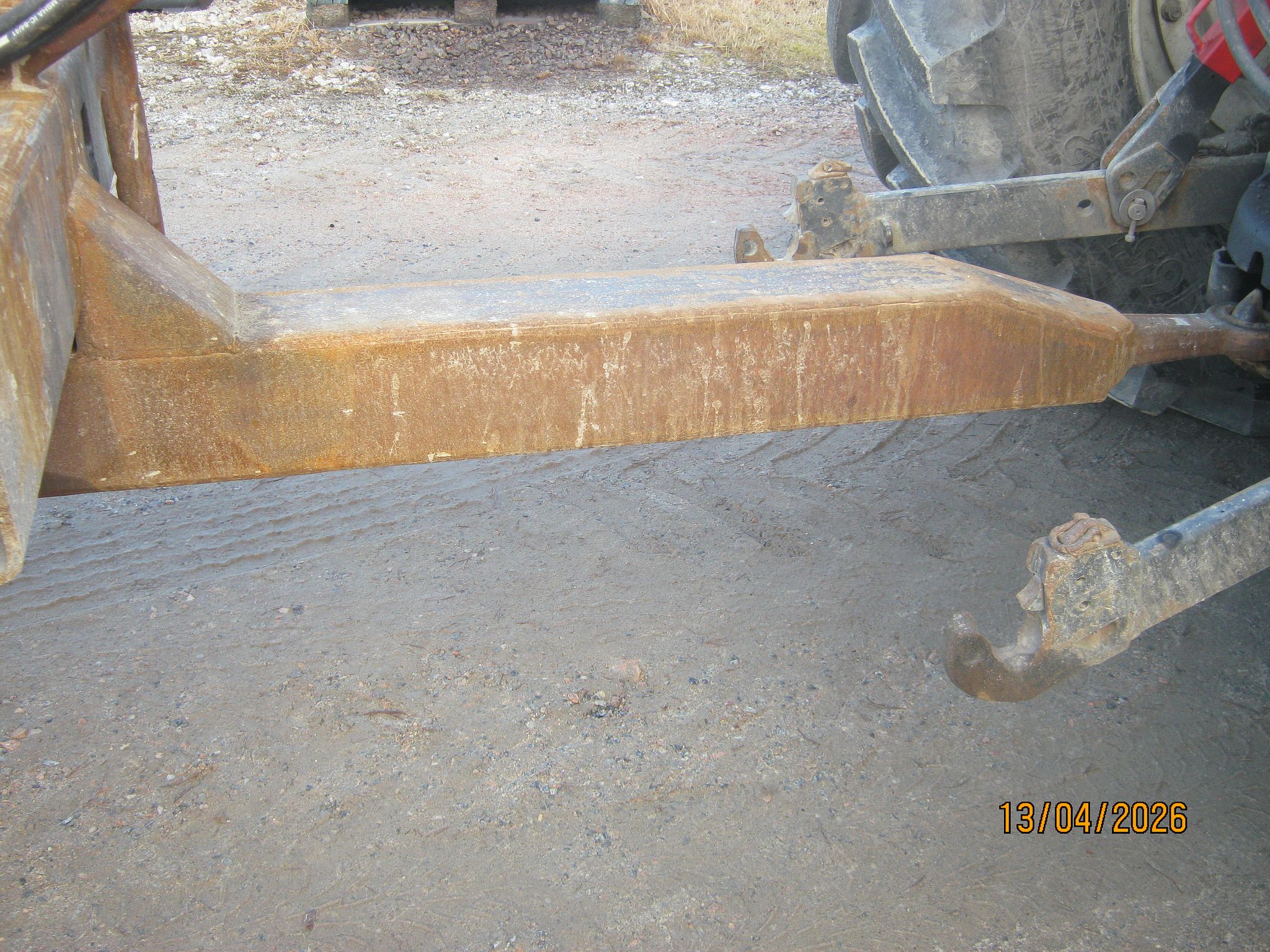 Image 13/27