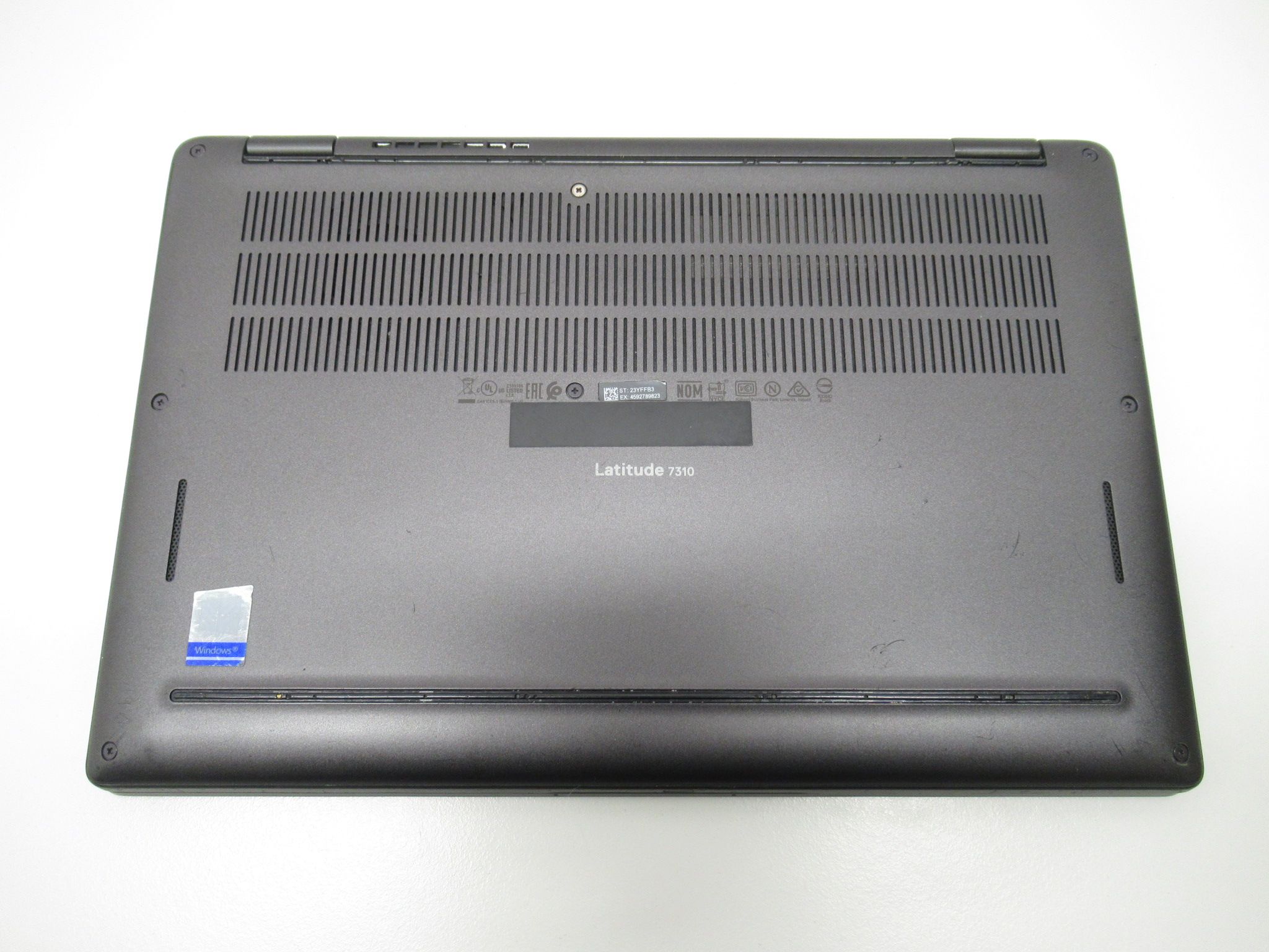 Image 3/8