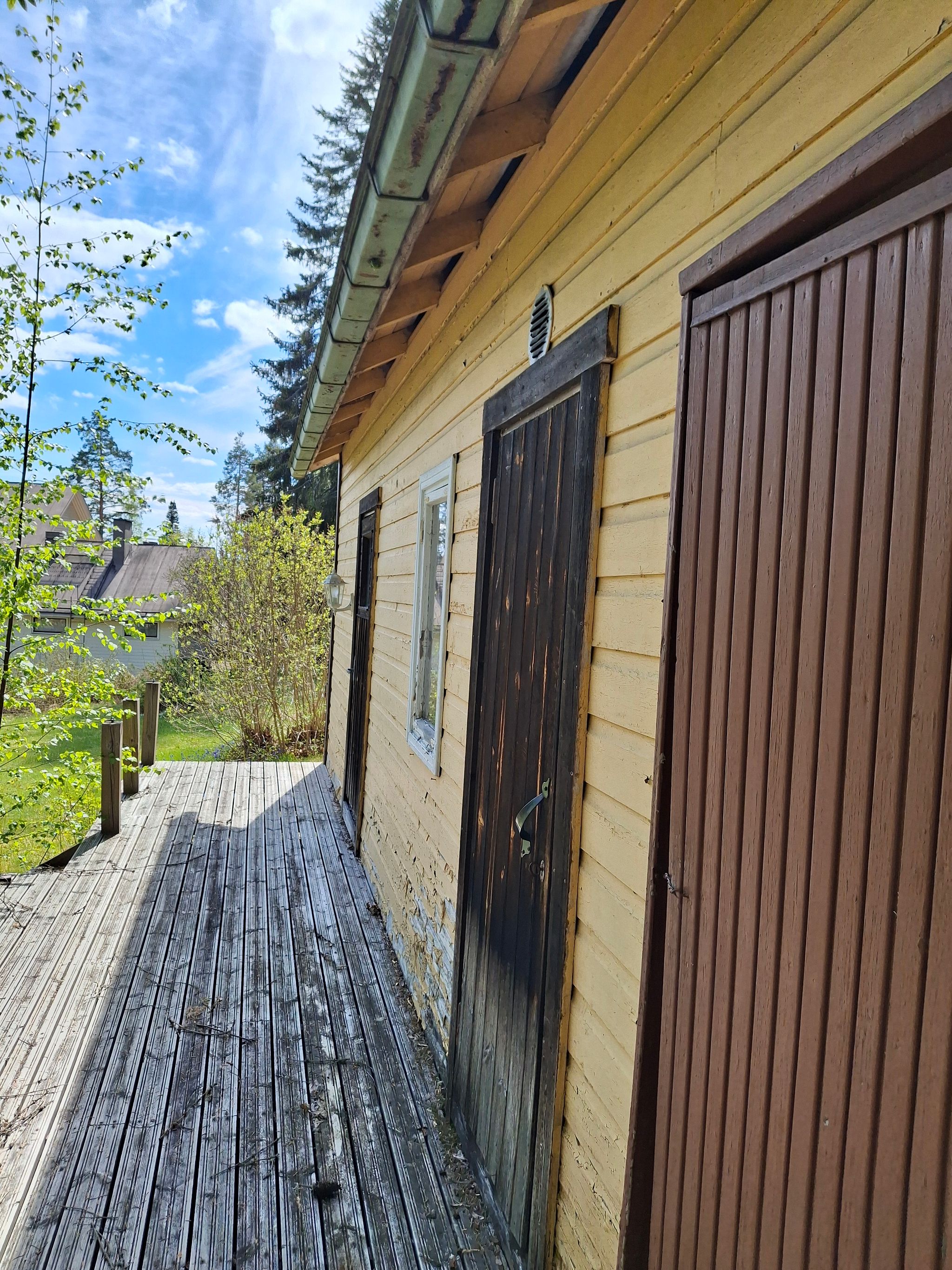 Image 9/46