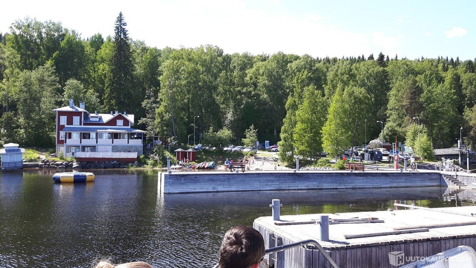 Image 10/44