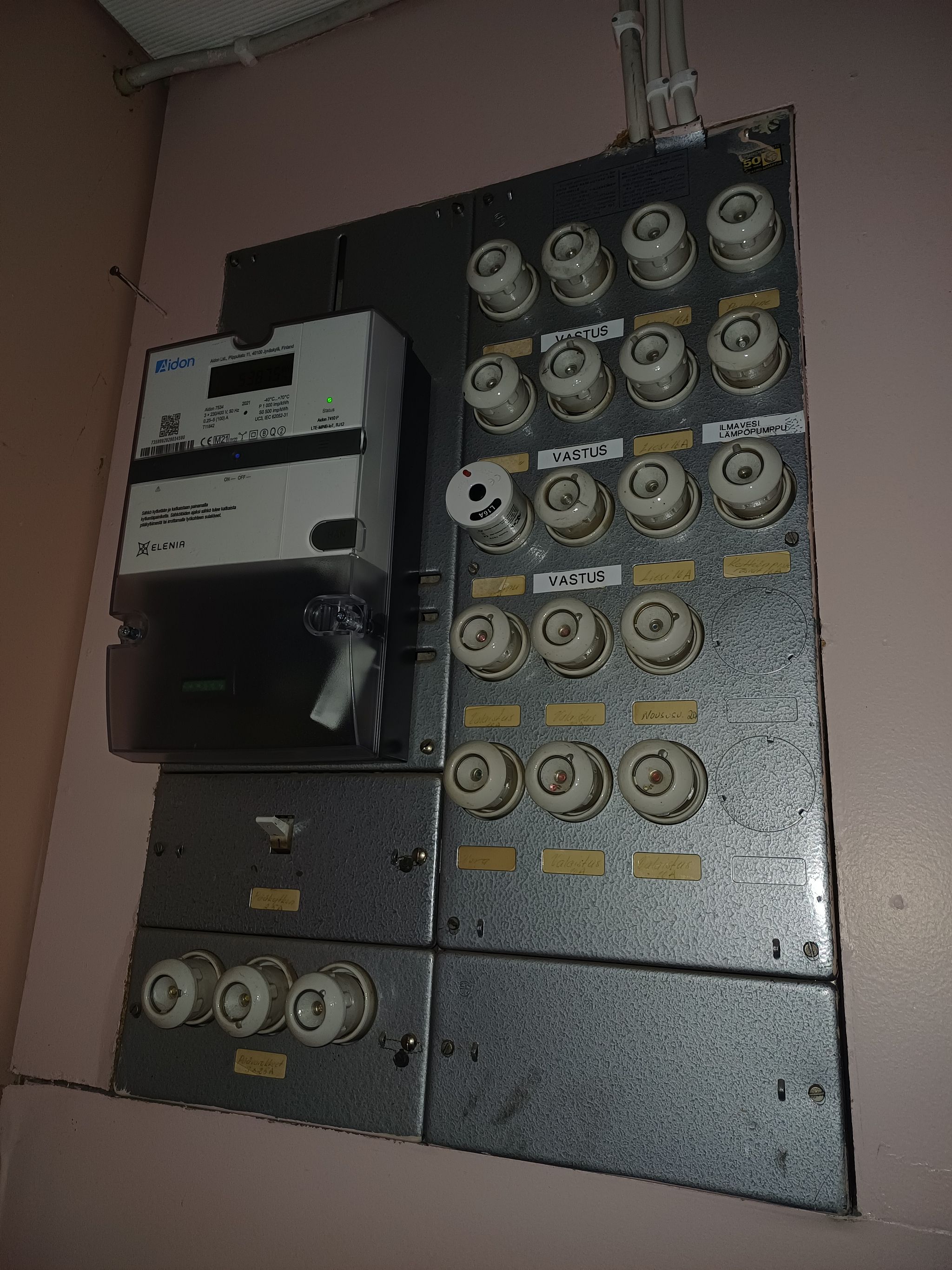 Image 38/43