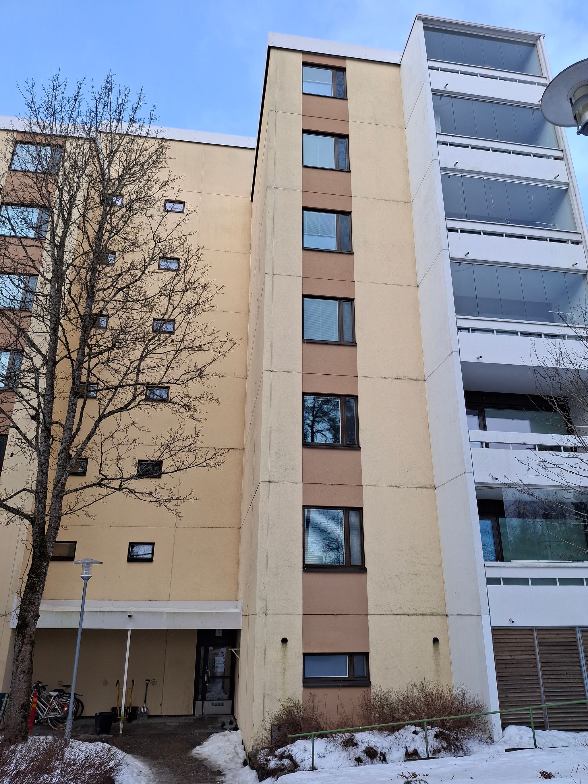 Kerrostalo osake 4 H k Espoon Keskuksessa Espoo Huutokaupat