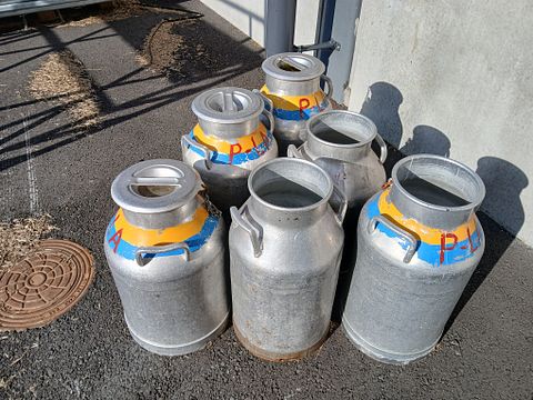 Image 2/2