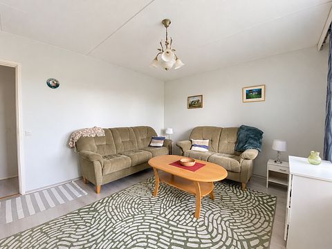 Image 12/16
