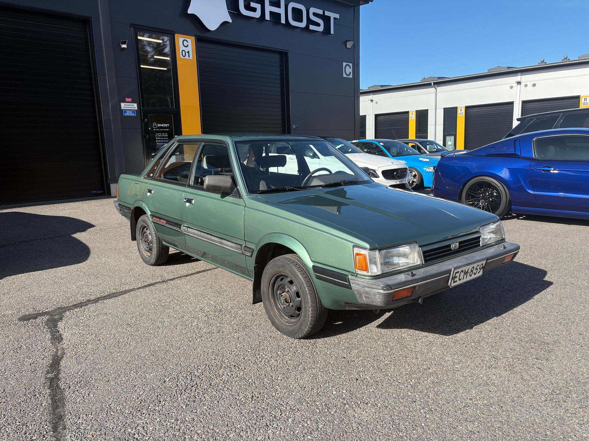 Image 1/25