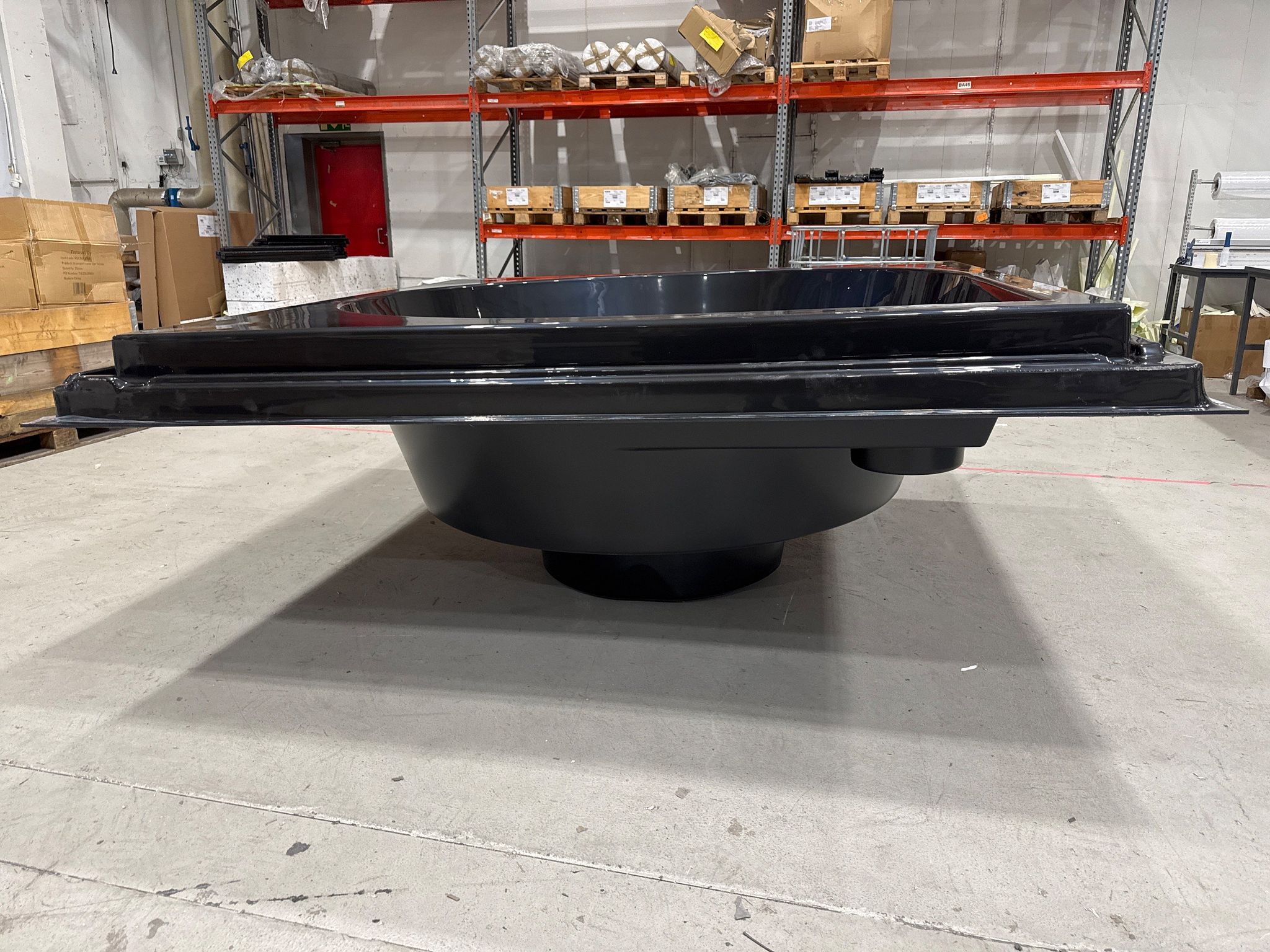 Image 3/24
