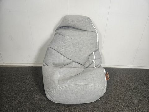 Image 2/17