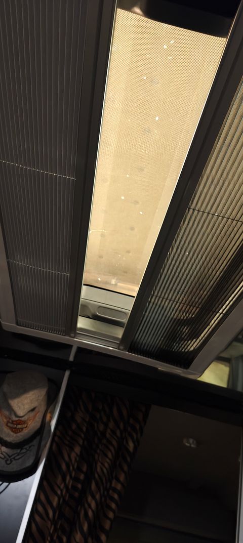 Image 25/38