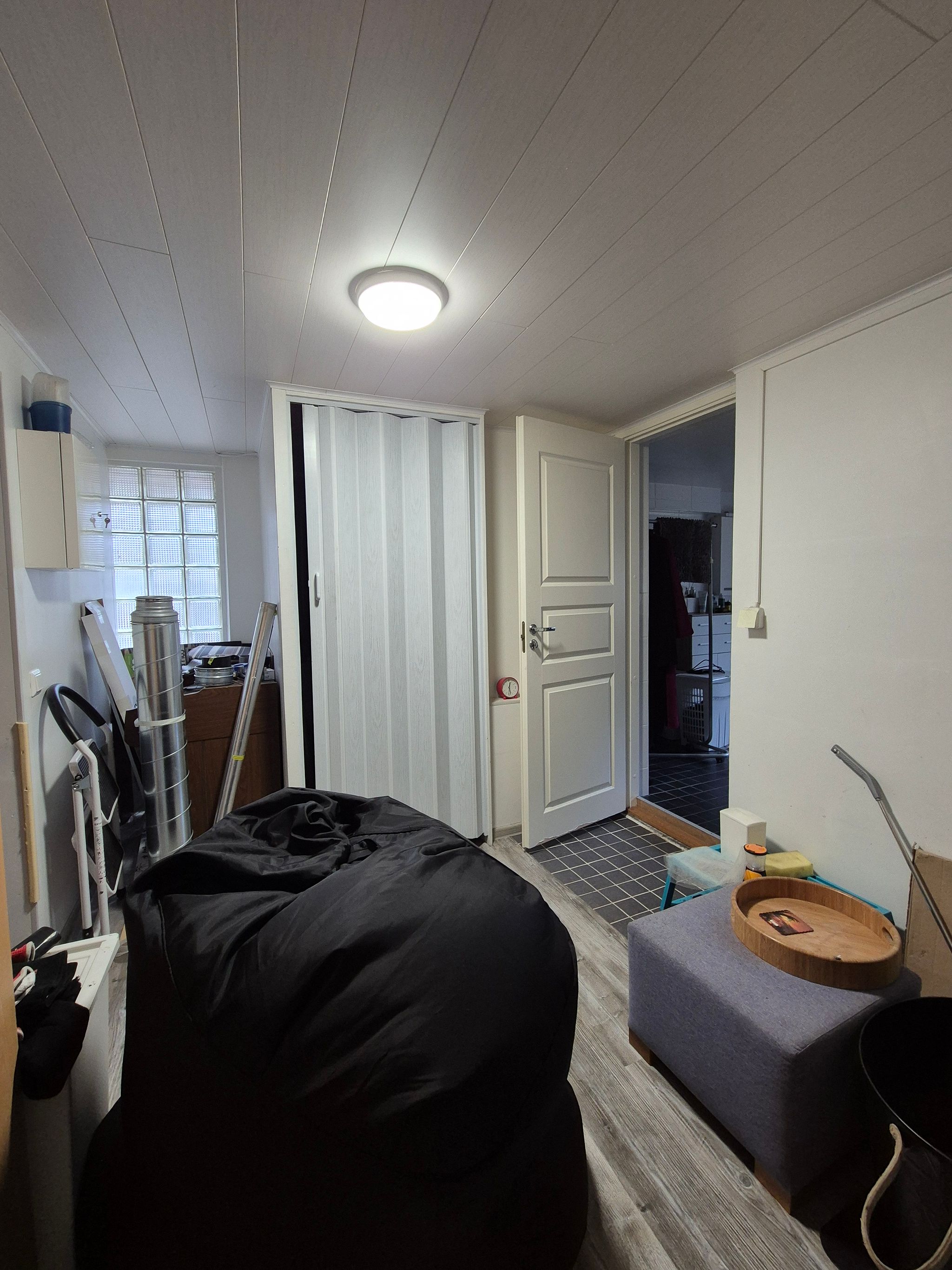 Image 29/49