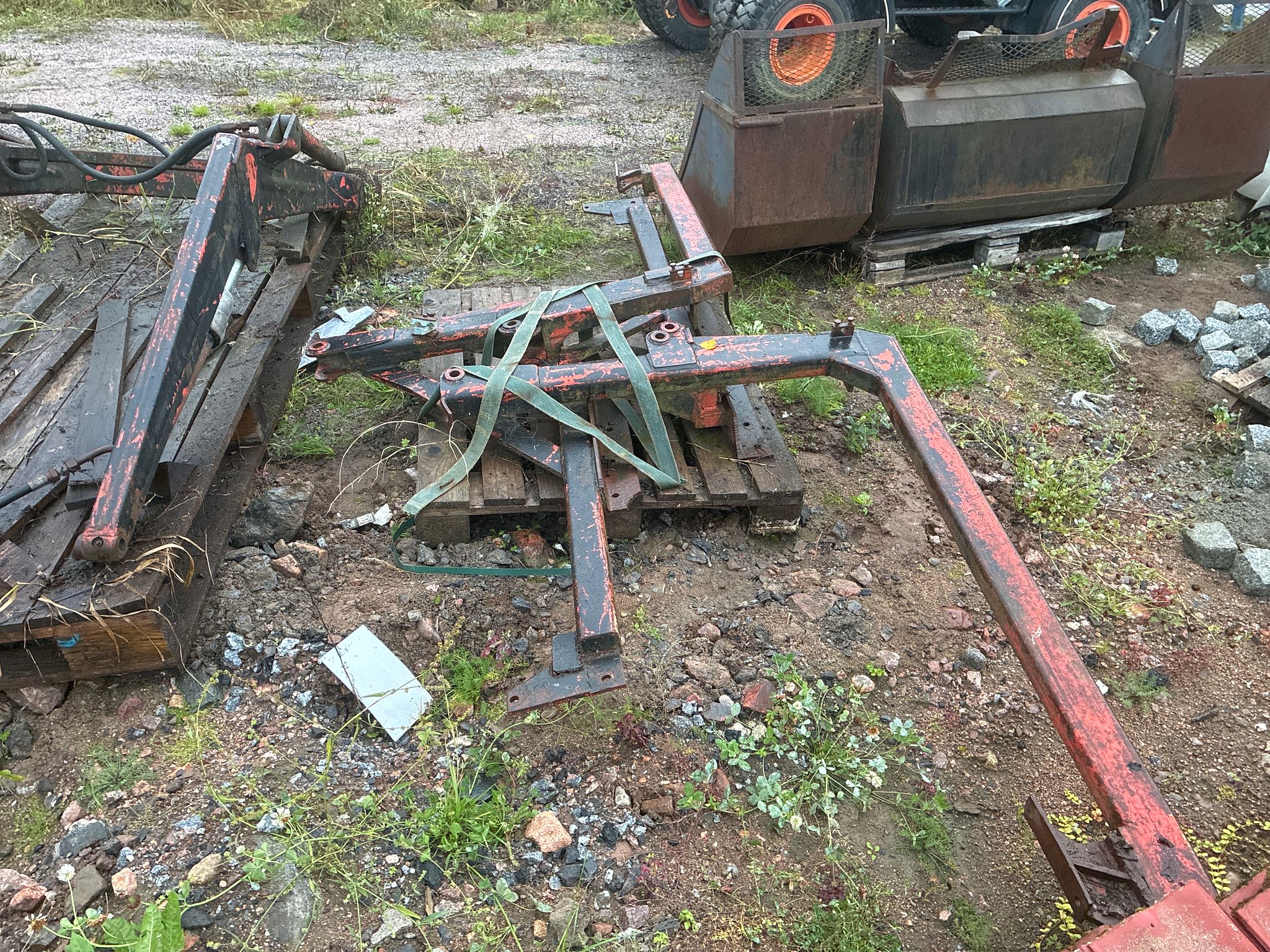 Image 6/8