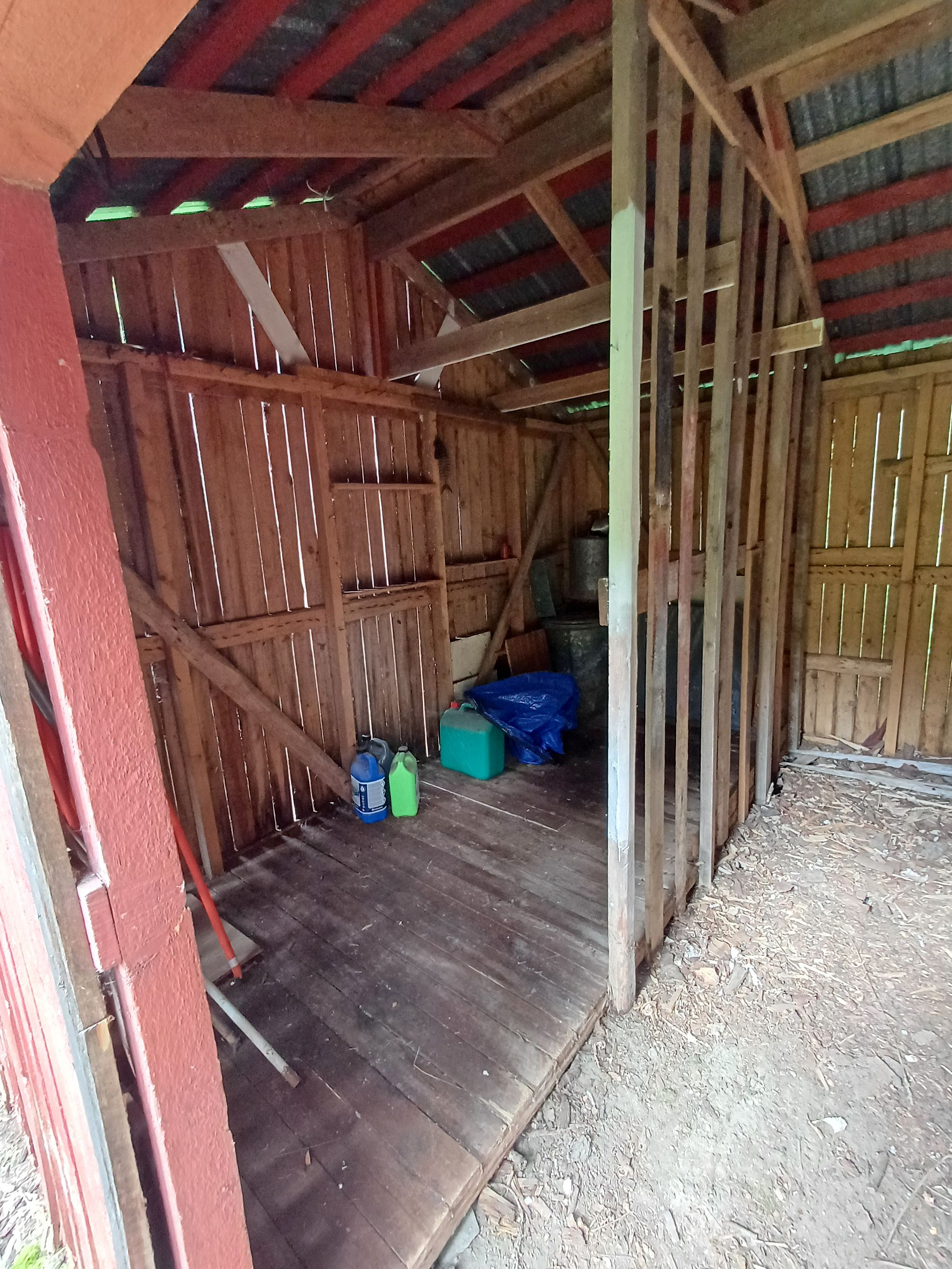 Image 15/44