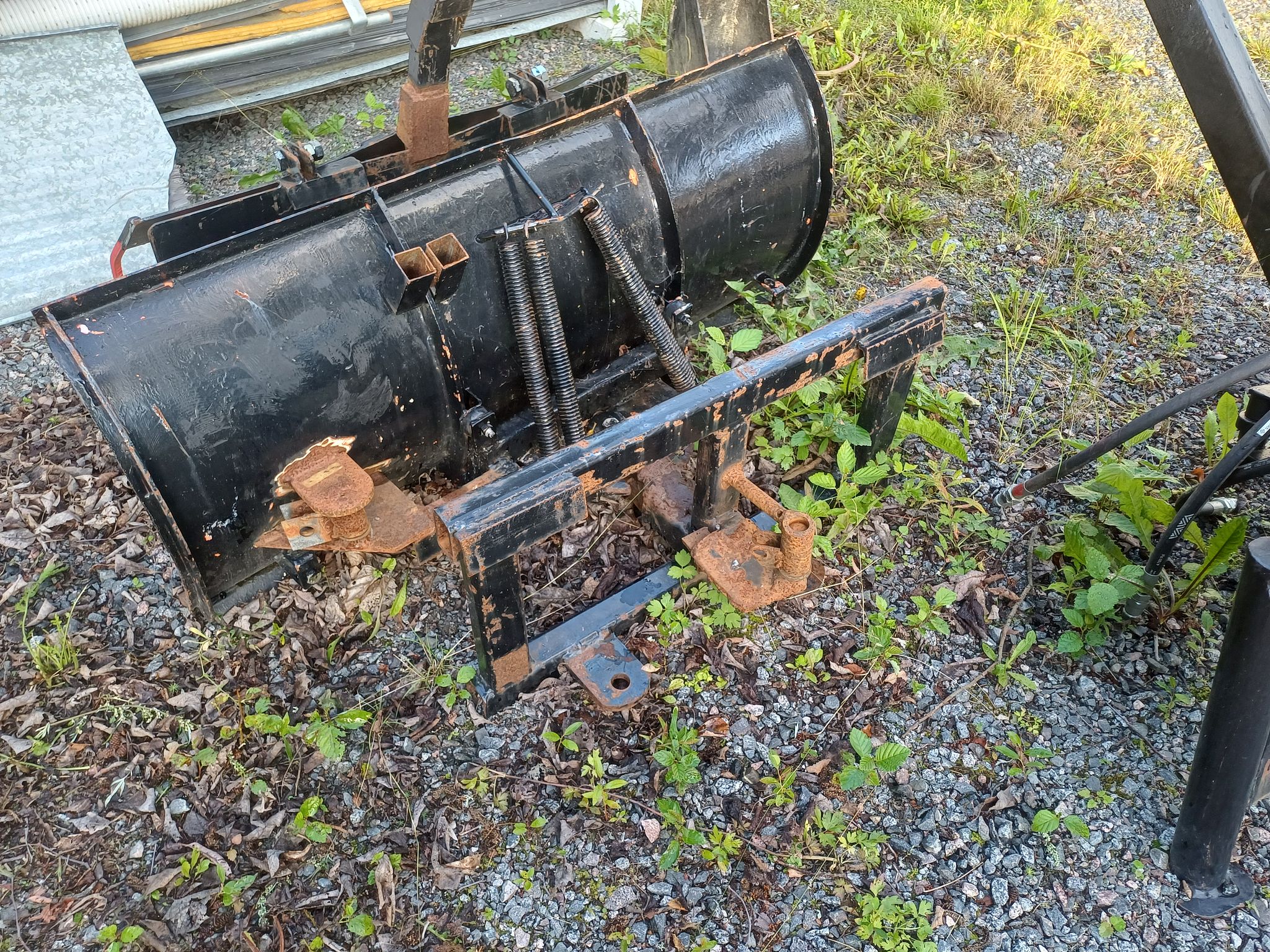 Image 3/3
