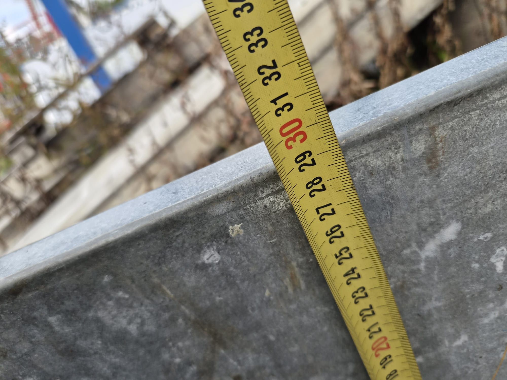 Image 11/15
