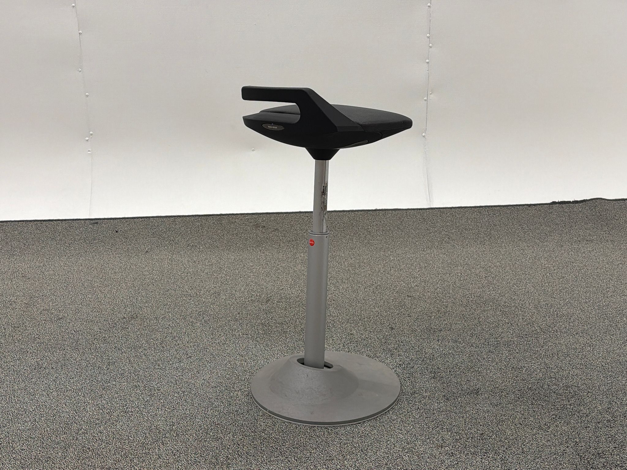 Image 5/9