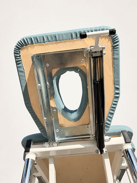 Image 4/4