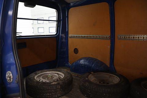 Image 9/41
