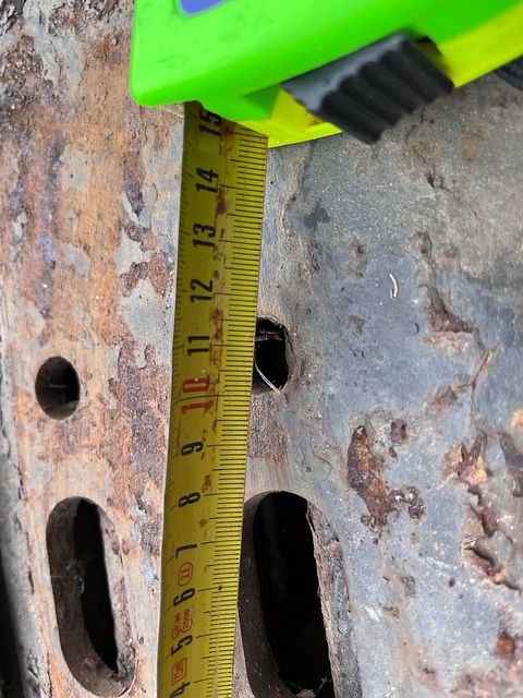 Image 6/13
