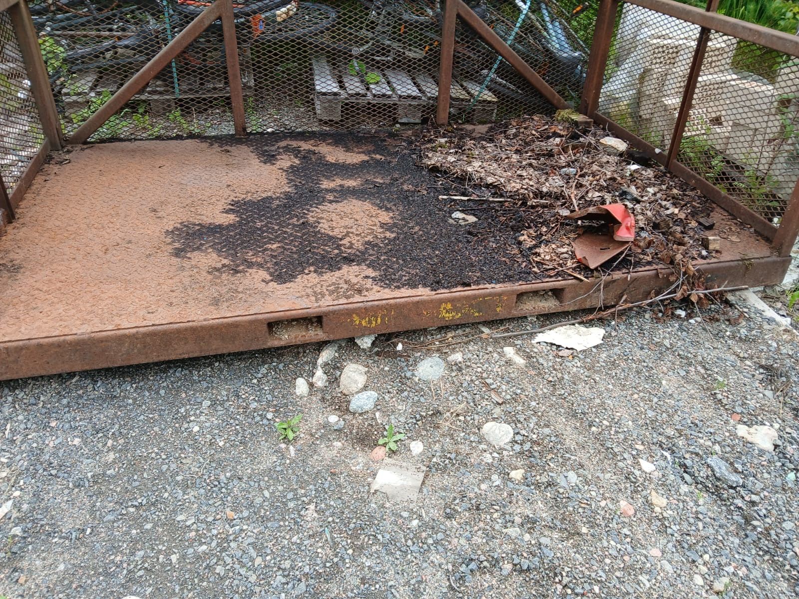 Image 2/2