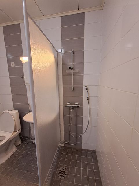 Image 58/68