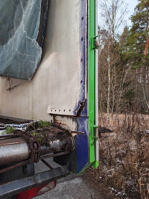 Image 11/16