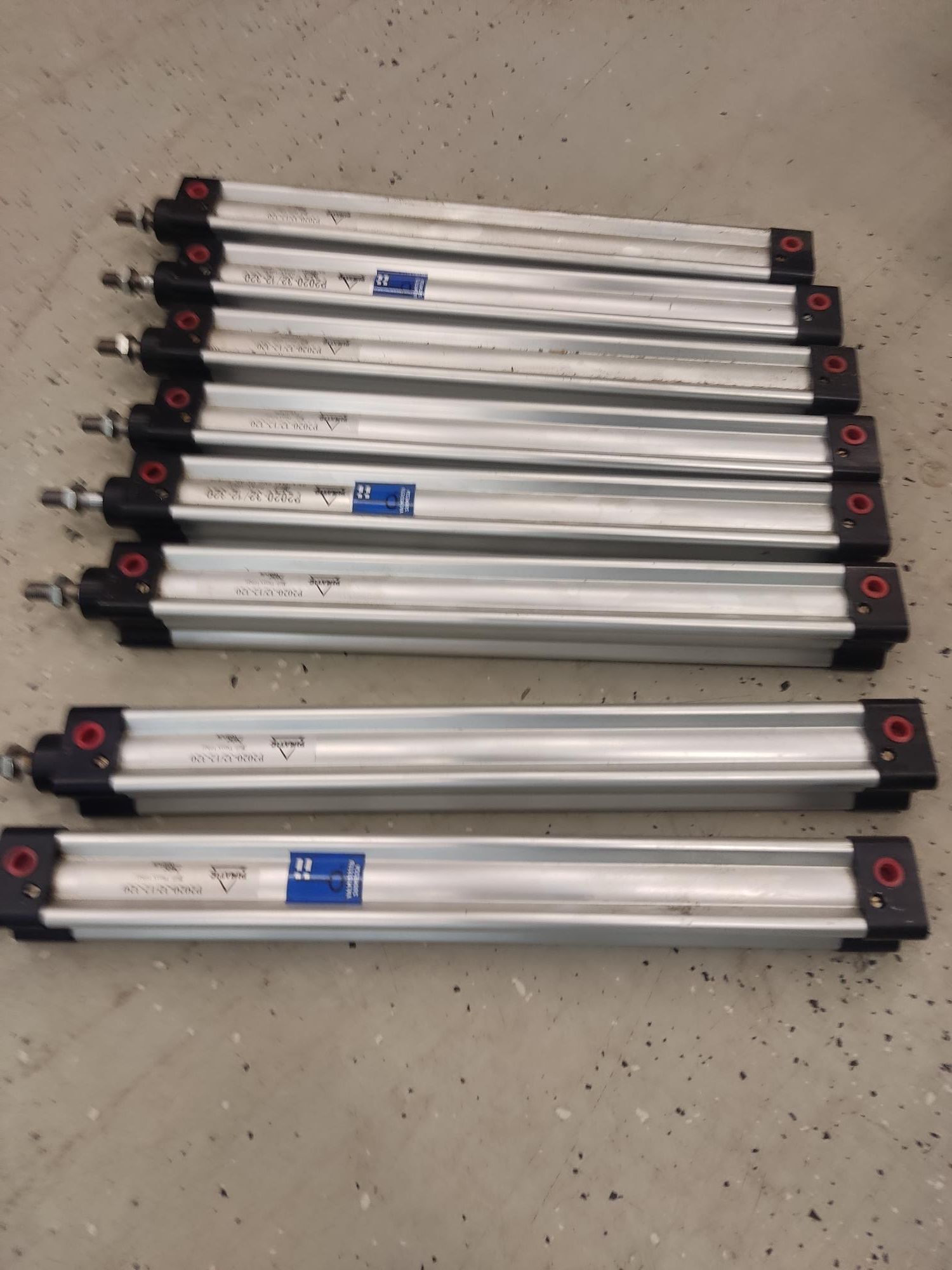 Image 1/5