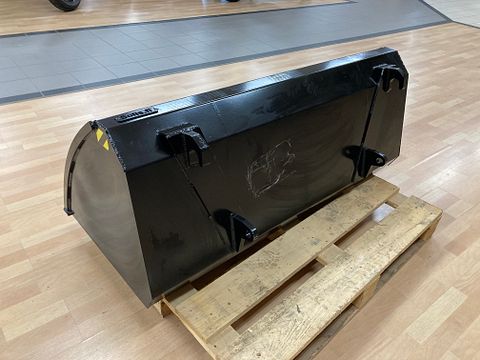 Image 3/6