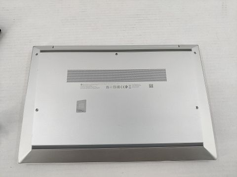 Image 3/6
