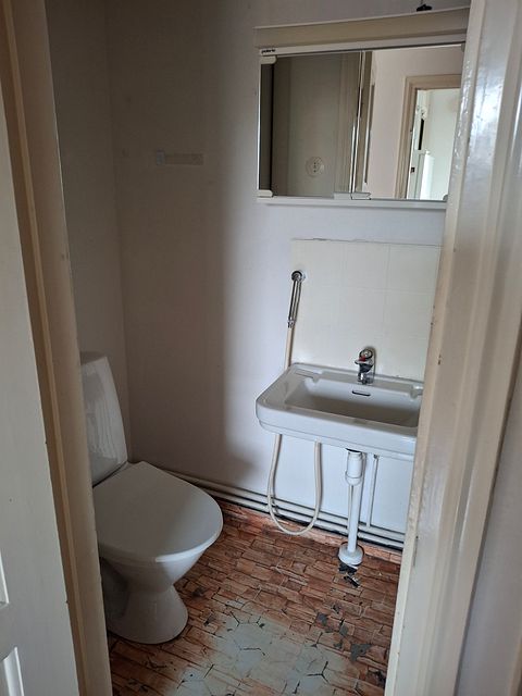 Image 19/19