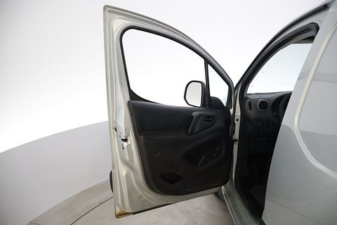 Image 24/47