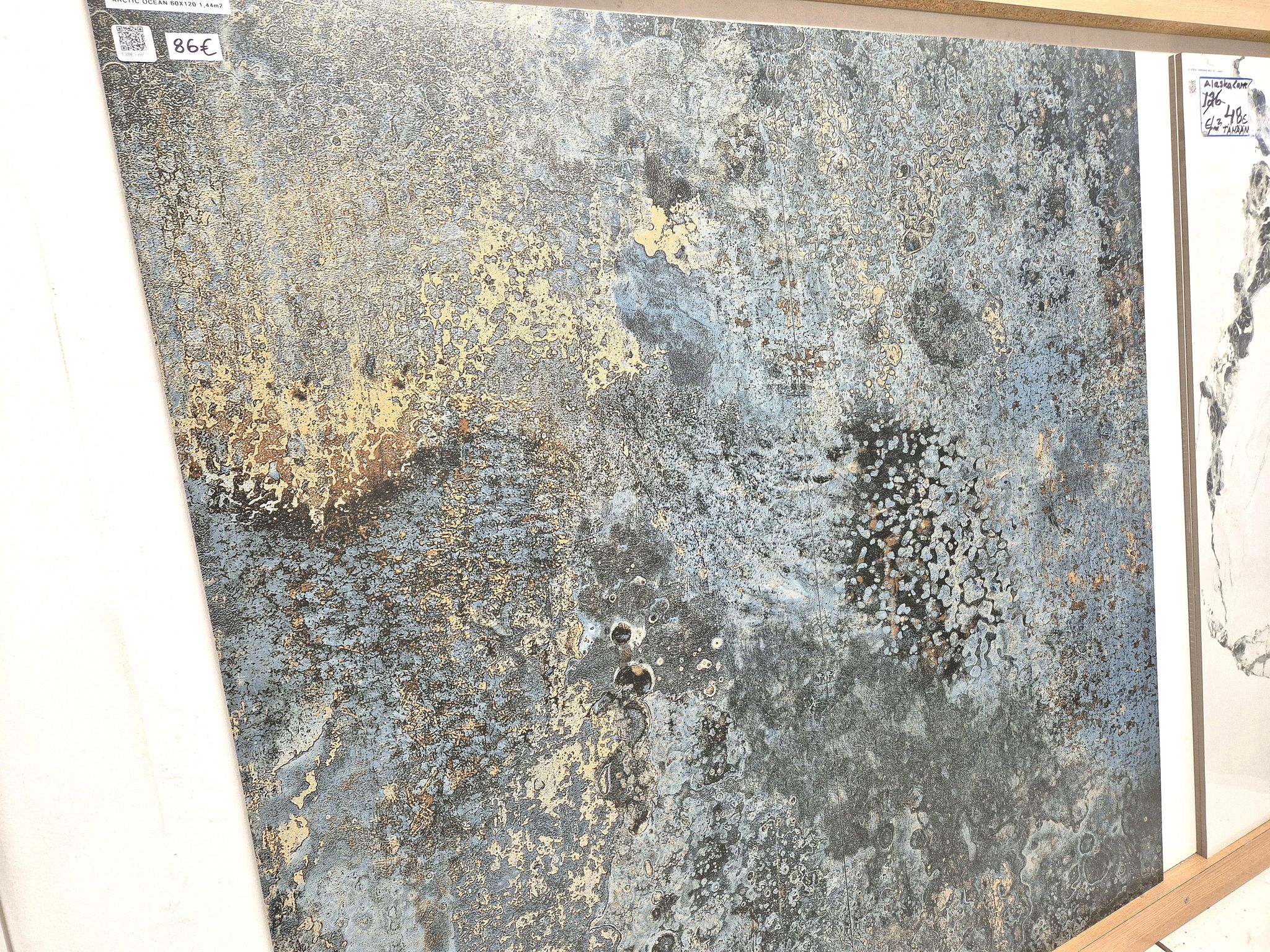 Image 14/26