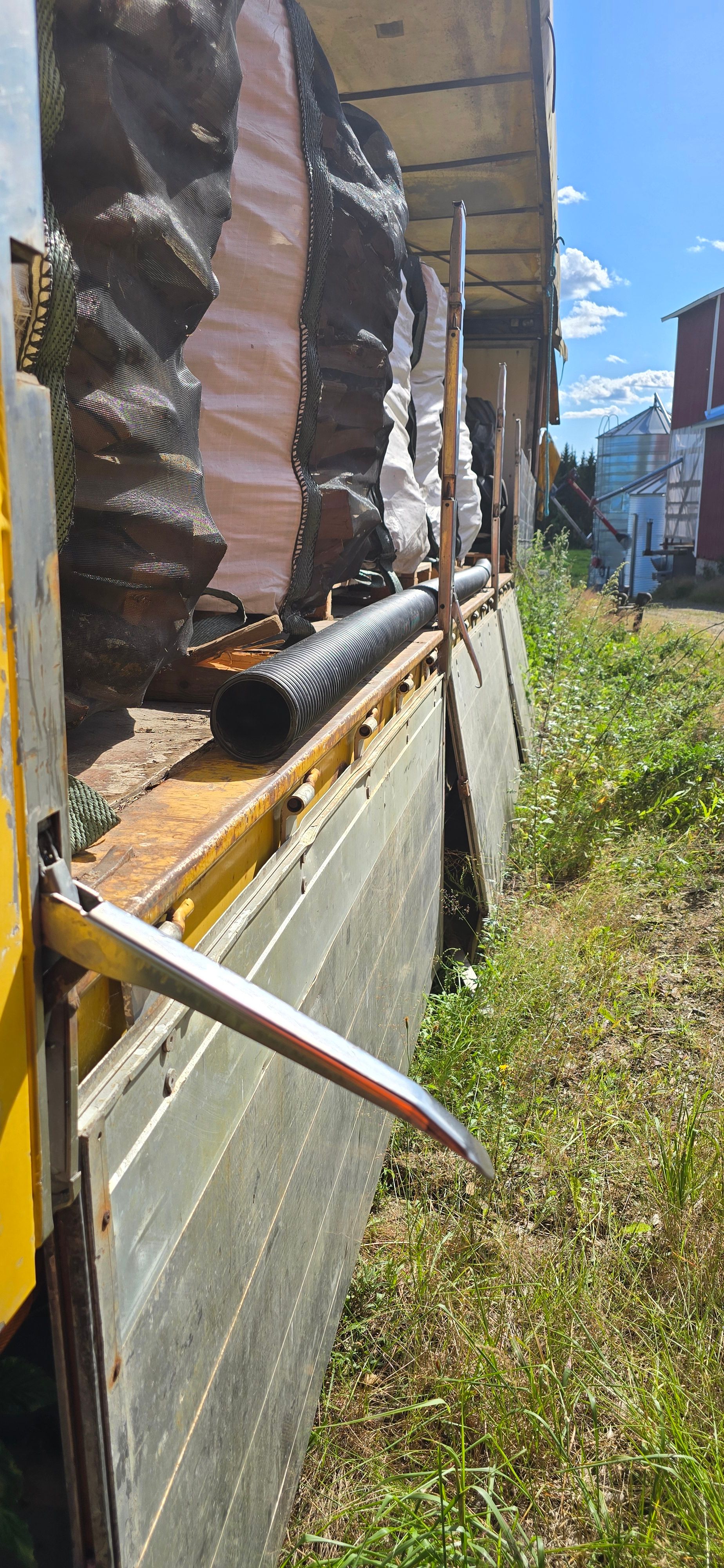 Image 5/6