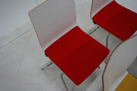 Image 4/9