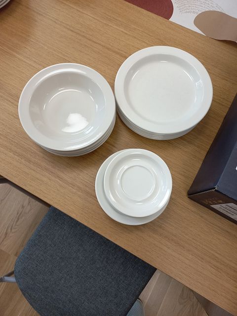 Image 1/3