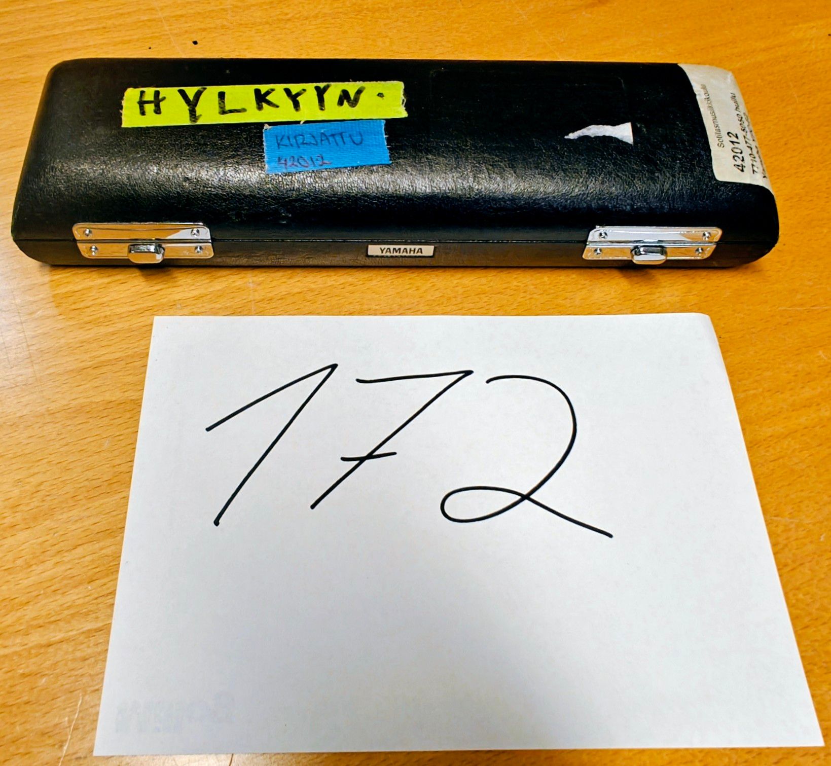 Image 2/9