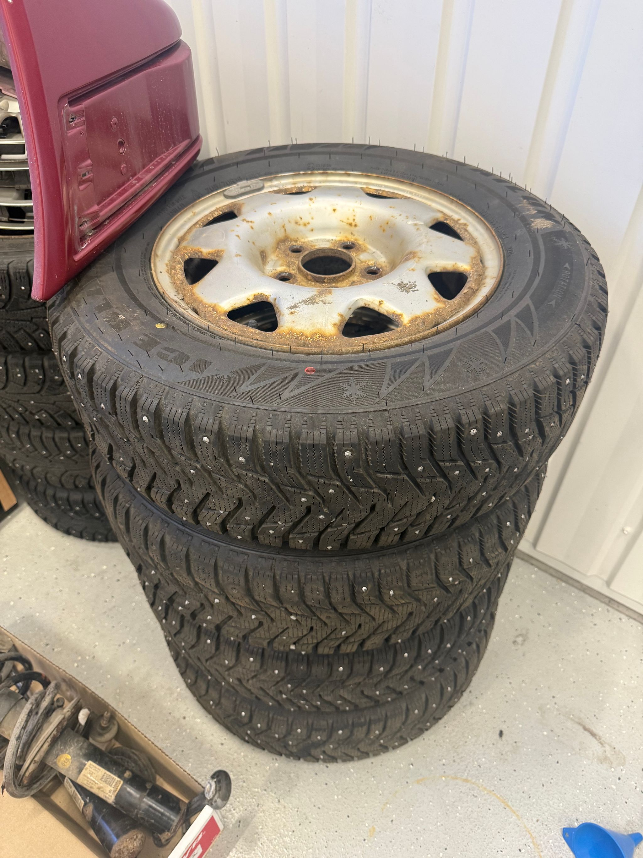 Image 6/10