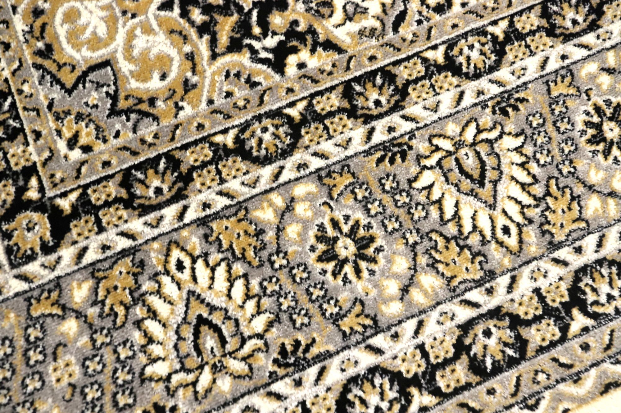 Image 5/6