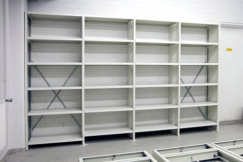 Image 4/19