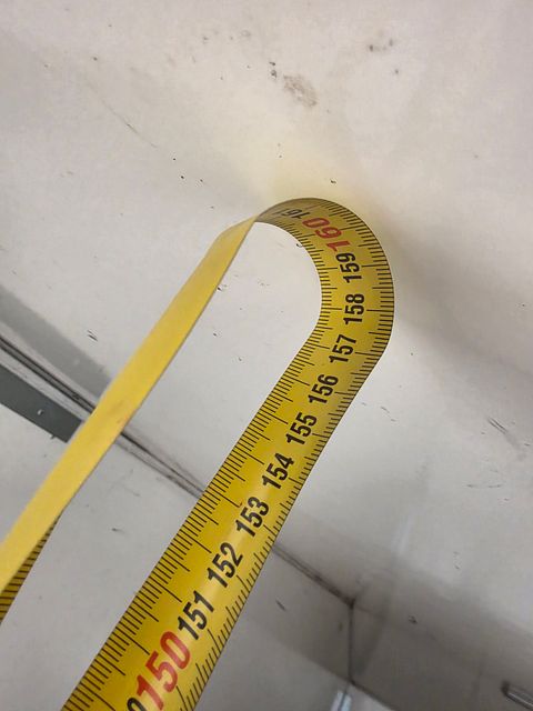 Image 18/23
