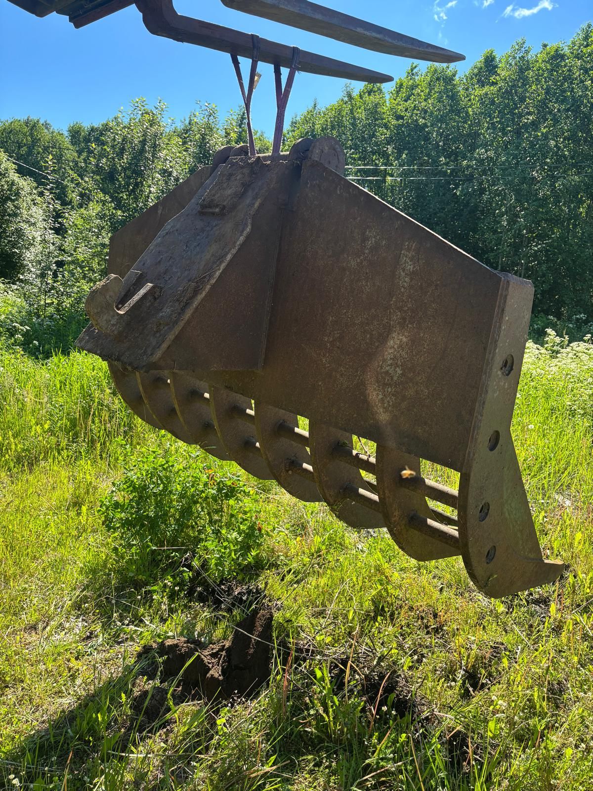 Image 3/5