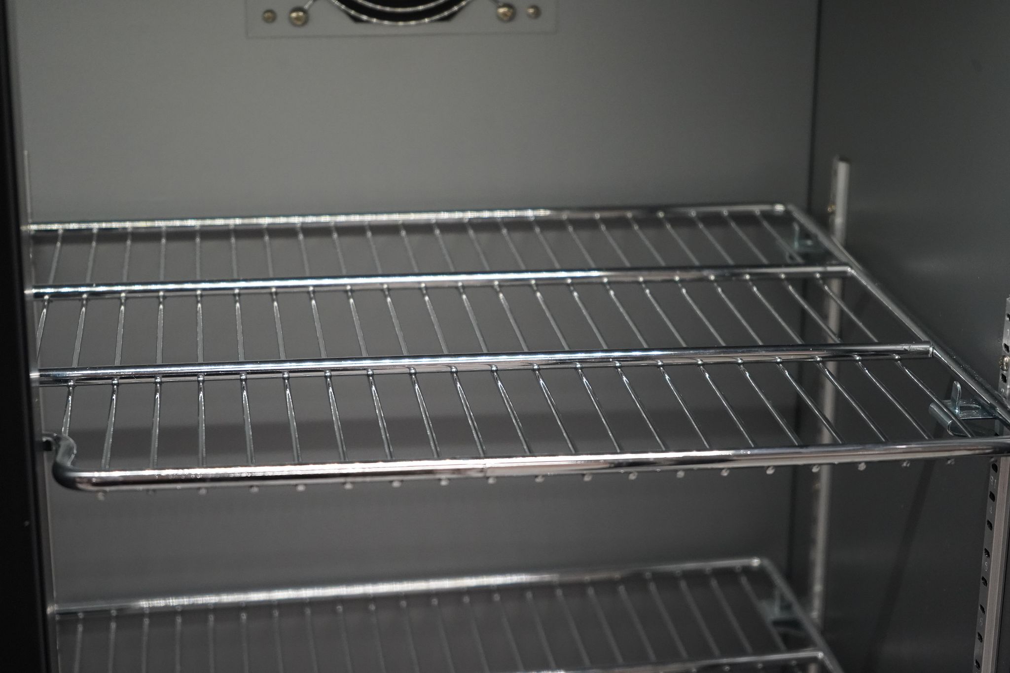 Image 4/9