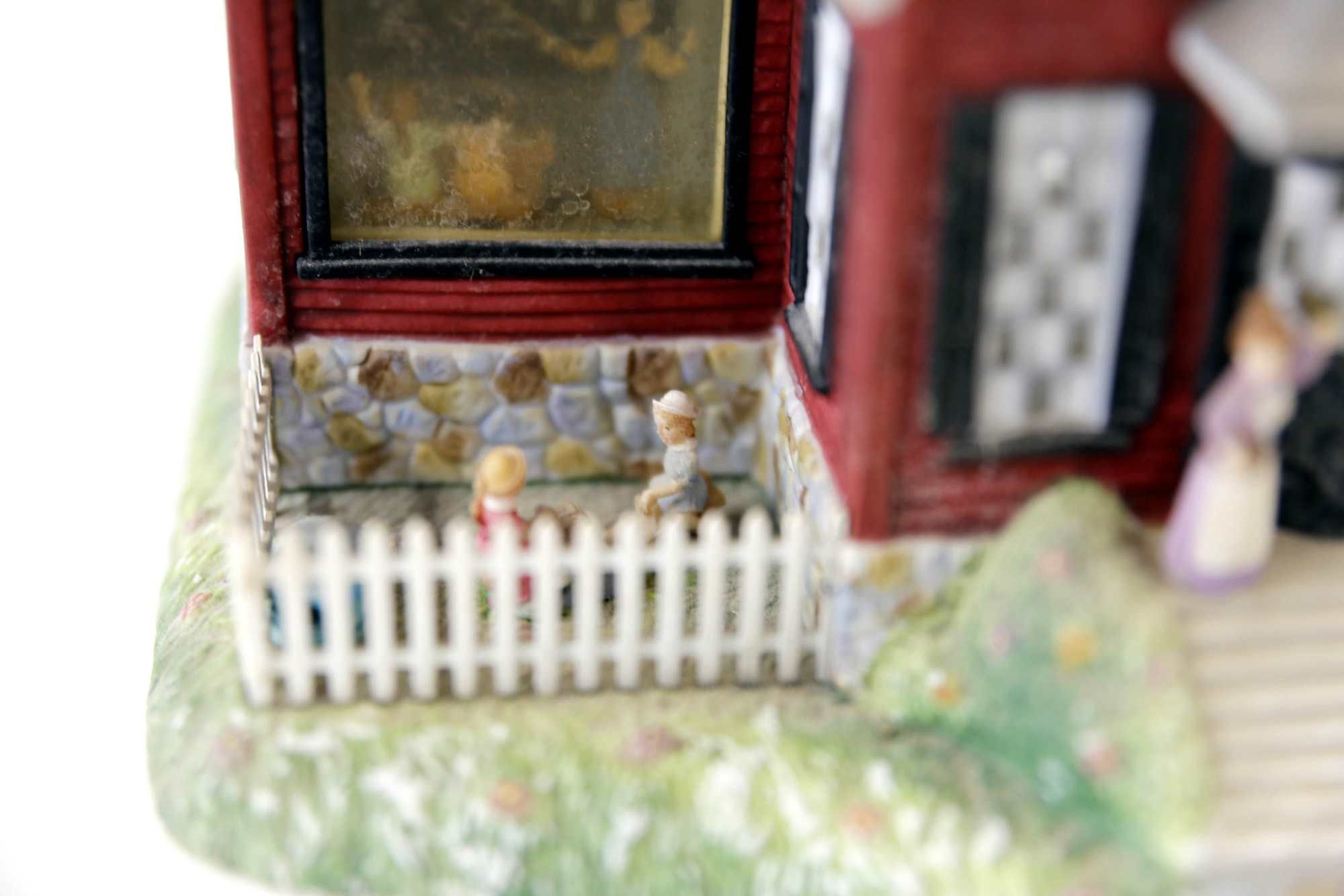 Image 3/13