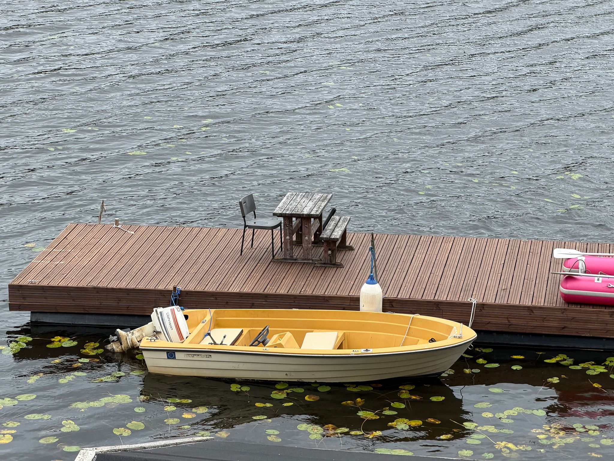 Image 1/8