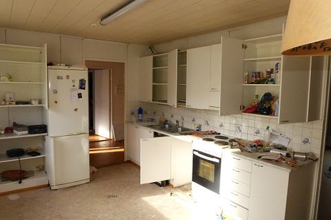 Image 24/38