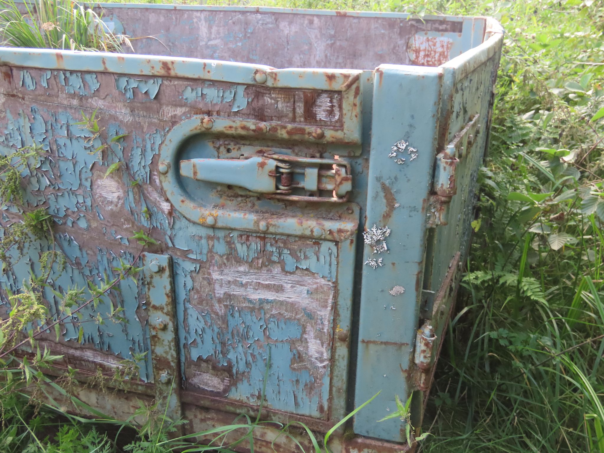 Image 6/8