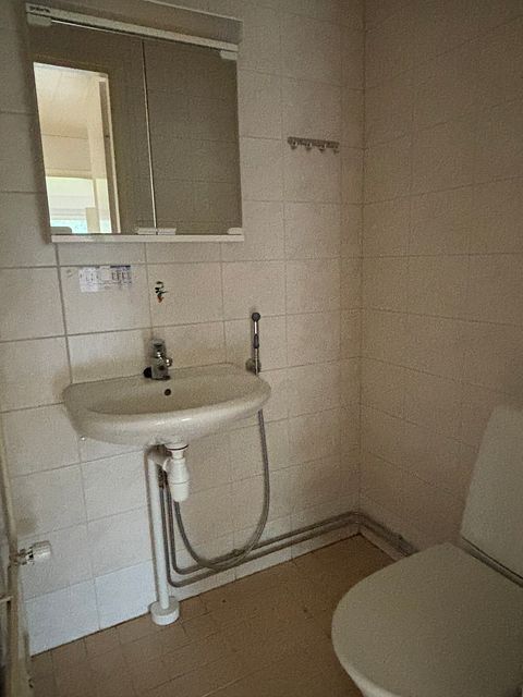 Image 40/56