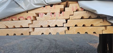 Image 7/9