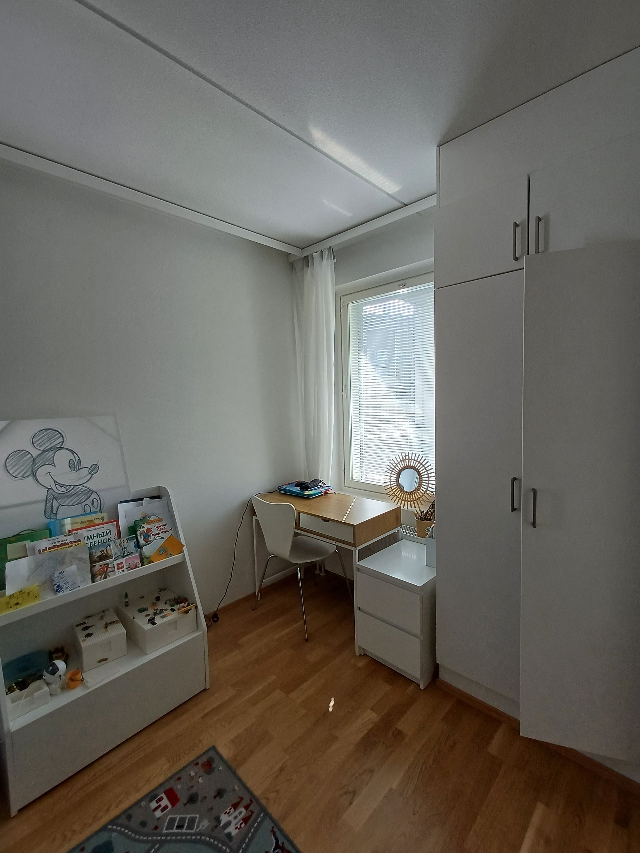 Image 6/13
